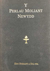 Y Perlau Moliant Newydd